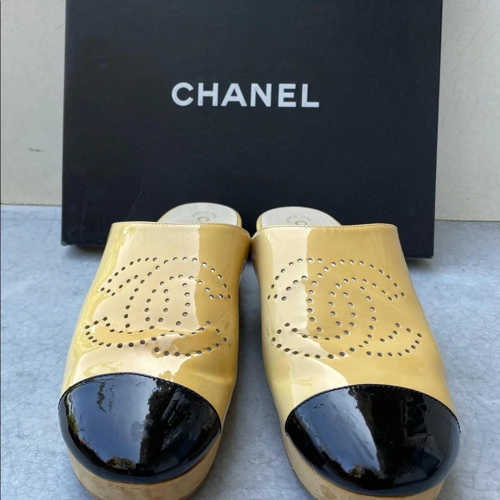 CHANEL Yellow Patent Leather Mules with Black Cap Toe